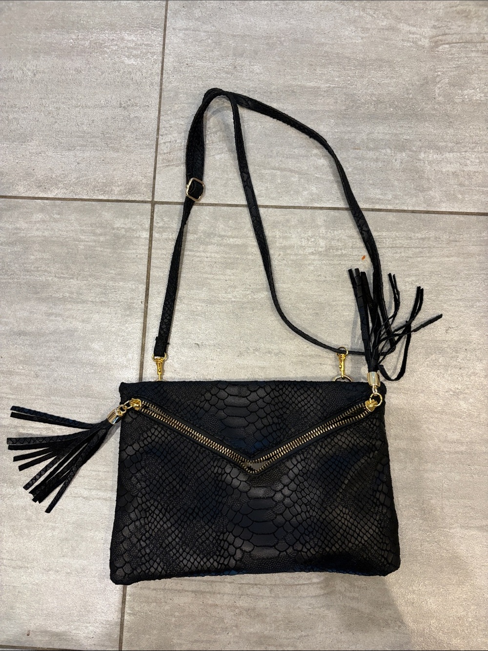 Black Textured Crossbody Bag with Gold Zip Accent - made in Italy